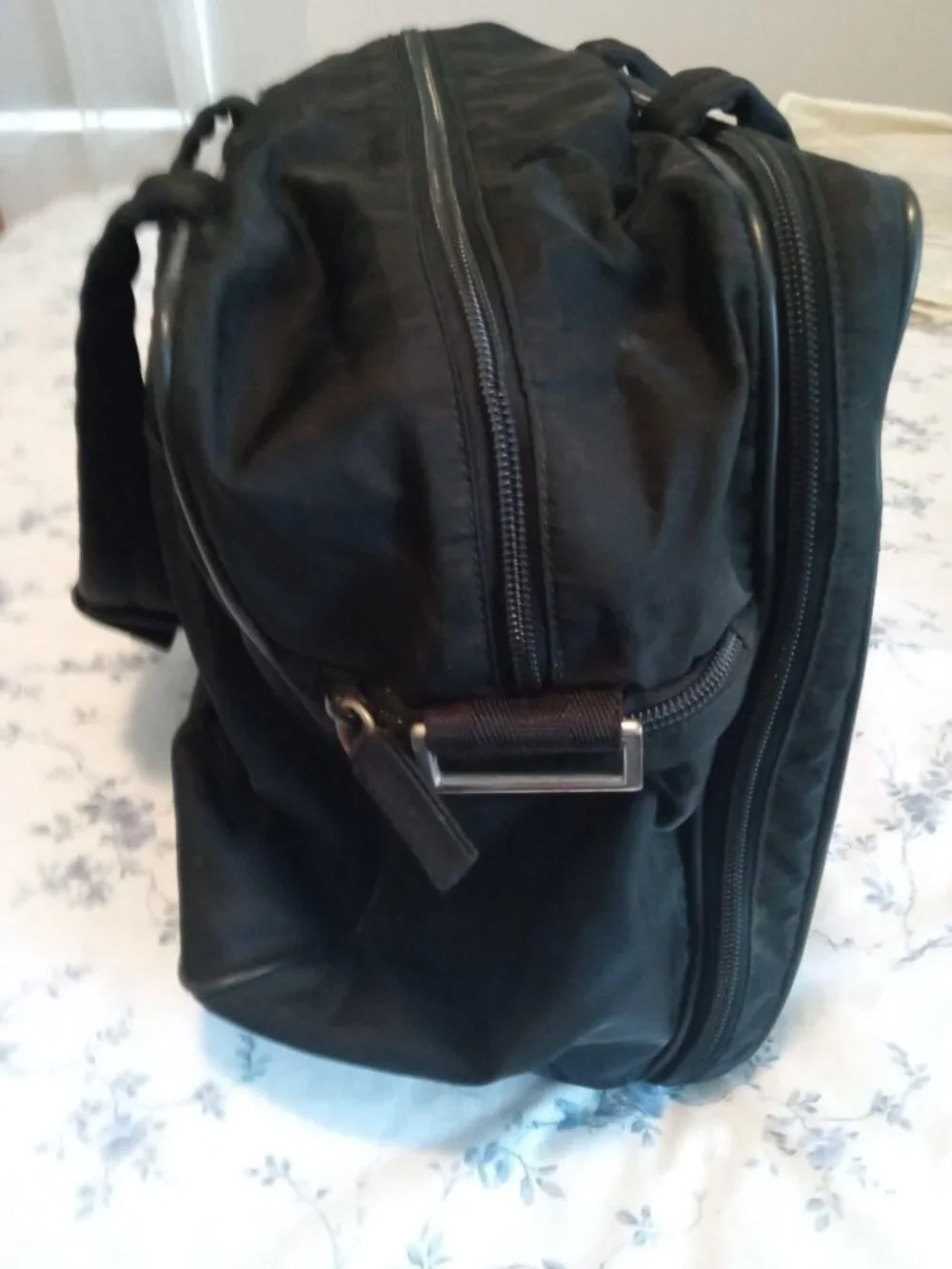 Prada Unisex Tessuto Nylon Overnight Travel Bag – Black – Authentic